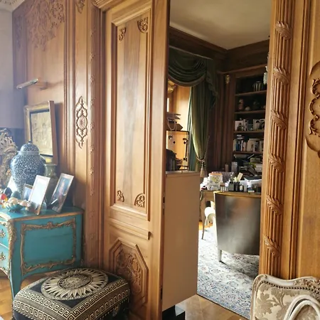 Tour Eiffel Luxury パリ