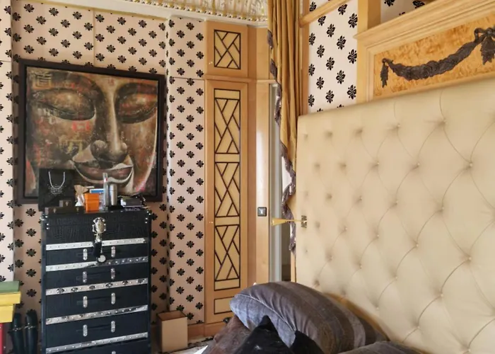 Tour Eiffel Luxury Paris