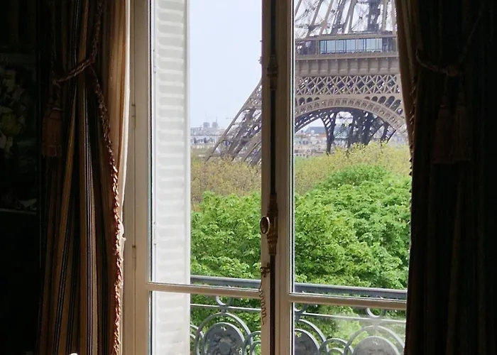 Lägenhet Tour Eiffel Luxury *