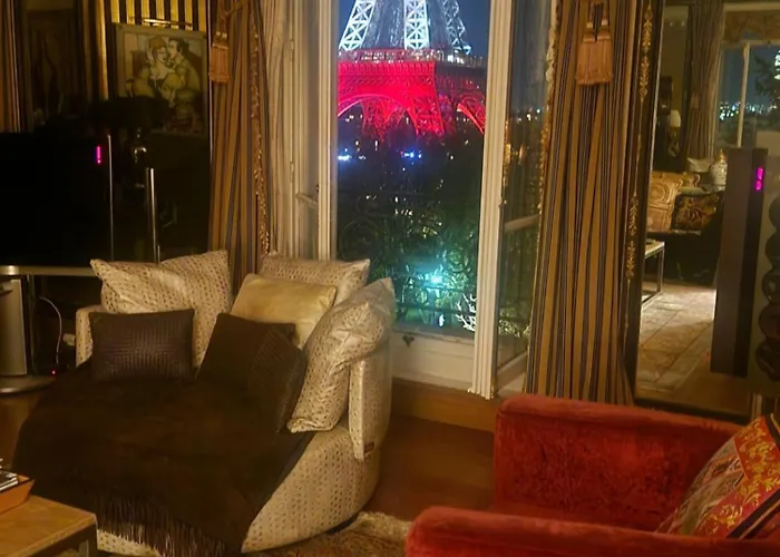 Tour Eiffel Luxury Lägenhet *