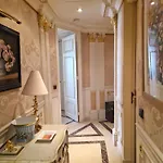 Apartament Tour Eiffel Luxury Paryż